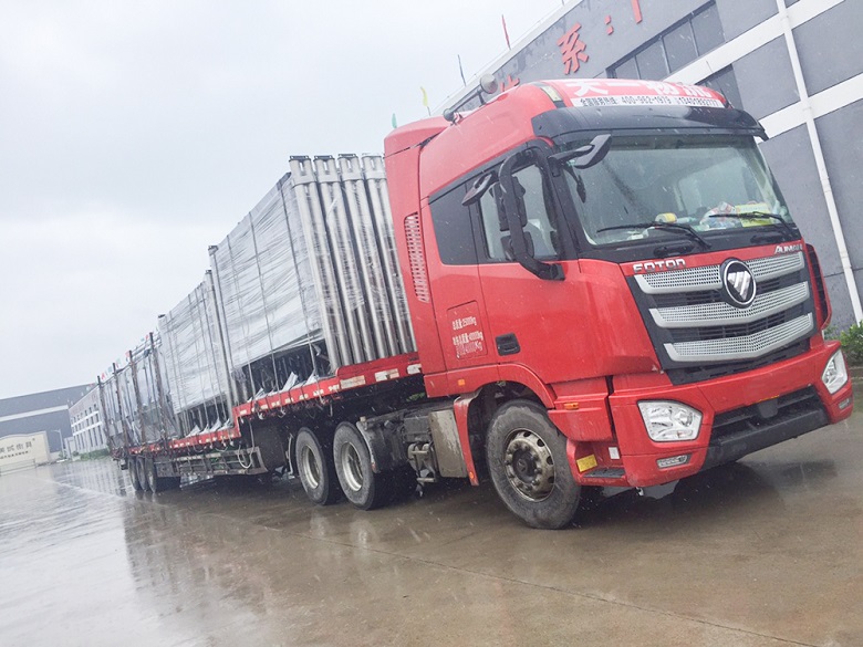 2018.7.5  福建龍海公交站臺、候車亭發貨